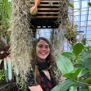 Meet your Posher, Idalia